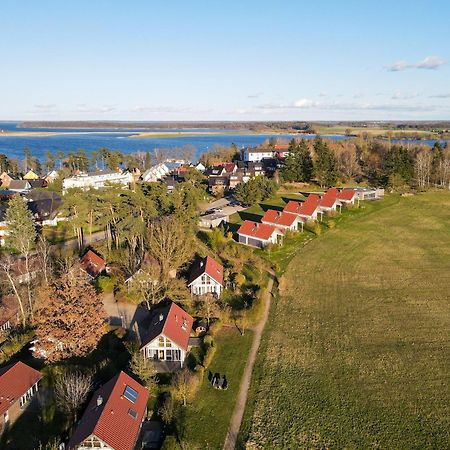 Ferienhaus Wiesengefluester W10 - Mit Sauna, Kamin Und Garten Röbel المظهر الخارجي الصورة