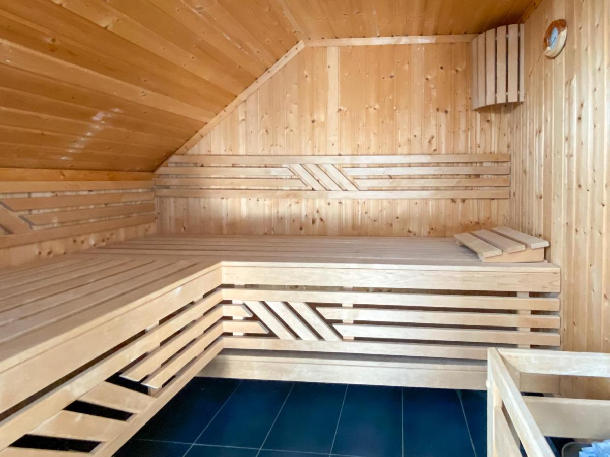 Ferienhaus Wiesengefluester W10 - Mit Sauna, Kamin Und Garten Röbel المظهر الخارجي الصورة